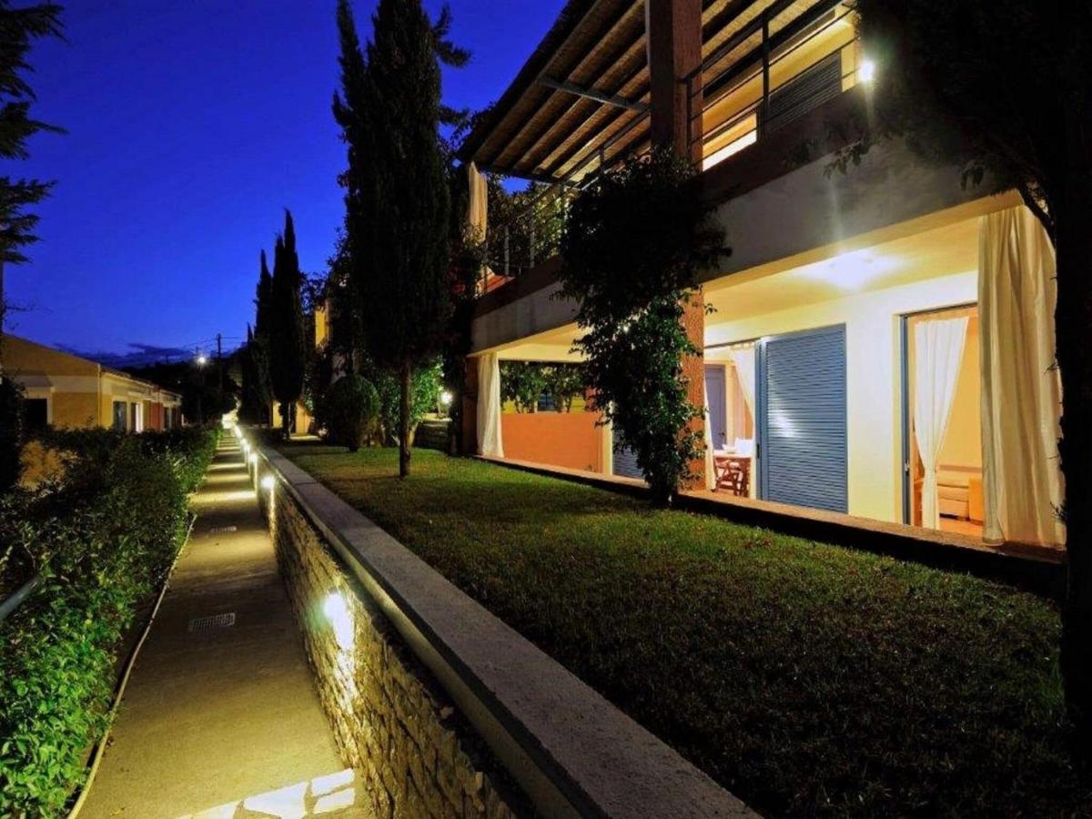 Bohemia Beach House Comfortable Villa On The Beautiful North East Coast バルバティ エクステリア 写真